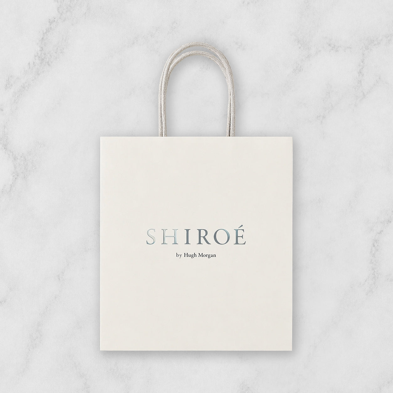 SHIROÉ ロゴ入り手提げ中（紙袋）